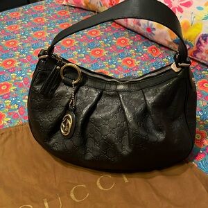 EXCELLENT CONDITION🔥 100% AUTHENTIC💗GUCCI SUKEY BAG💗💗💗